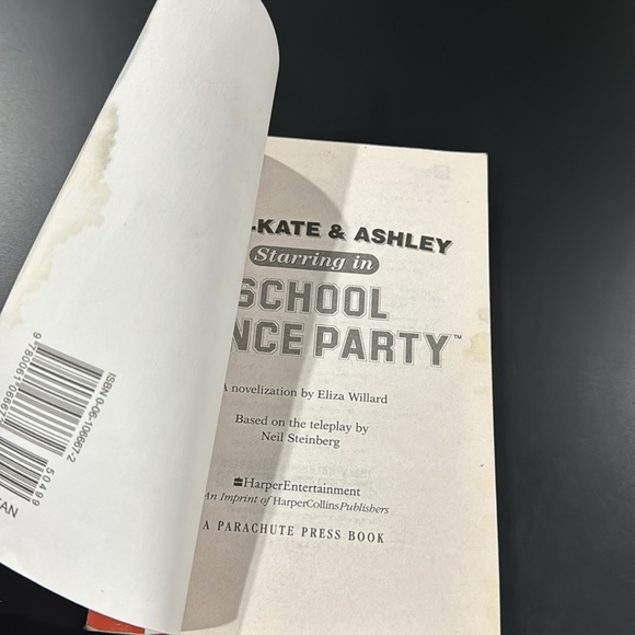 Mary-Kate & Ashley Starring in #3: School Dance Party - Paperback Novel - Picture 3 of 7